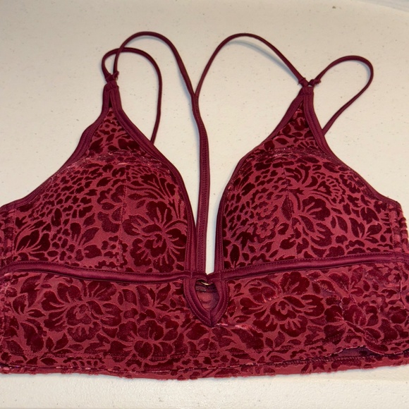 EUC Victoria's Secret PINK Lightly Lined Bralette Burgundy Velvet Size Small - Picture 3 of 8